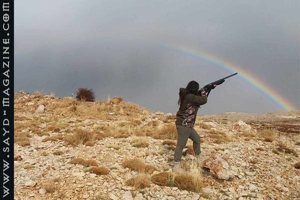 صورة أرشيفية ضمن مقال: الصيادة اللبنانية سارة عقيقي: الصيد هو أن تتبع طريدتك بكل عزم وتحدي.. لا تنتظرها لتأتي إليك بطريقة الخداع — مجلة صيد