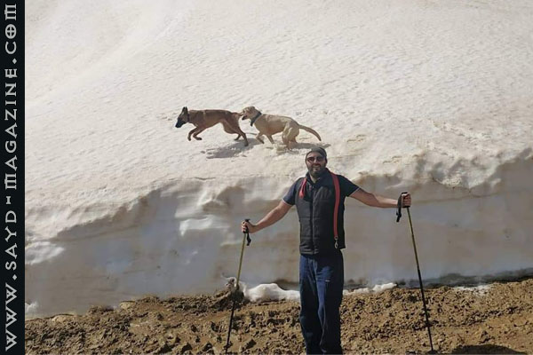 الفنان غبريال عبد النور بين القمم والافاعي والكلاب يتمنى السَجن لكل من يعتدي على الطبيعة